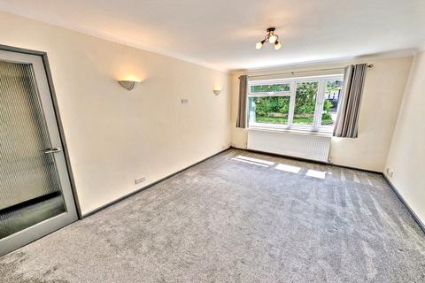 2 bedroom flat for sale, East Cliff