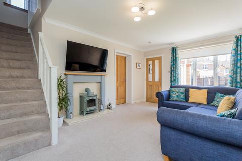 45 Alloway Crescent, Paisley, PA2 7DR