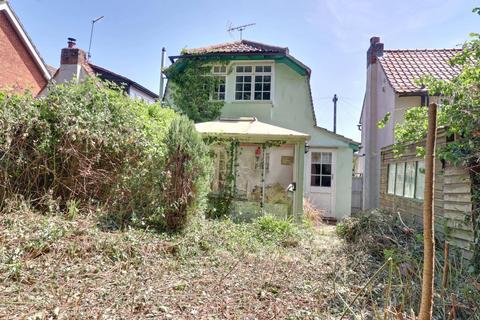 2 bedroom detached house for sale, Church Walk, Sawbridgeworth, CM21