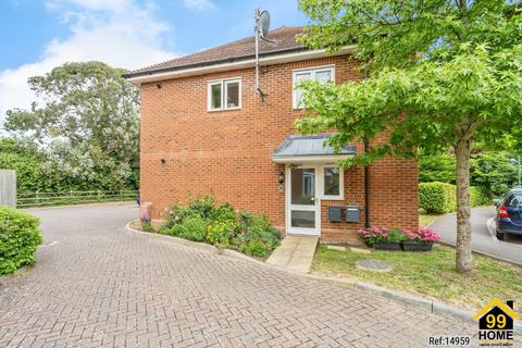 2 bedroom flat for sale, Old Common Close, Chichester, PO20