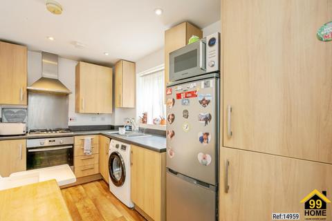 2 bedroom flat for sale, Old Common Close, Chichester, PO20