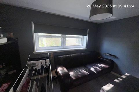 undefined, Saint Charles Avenue, Carstairs Junction ML11