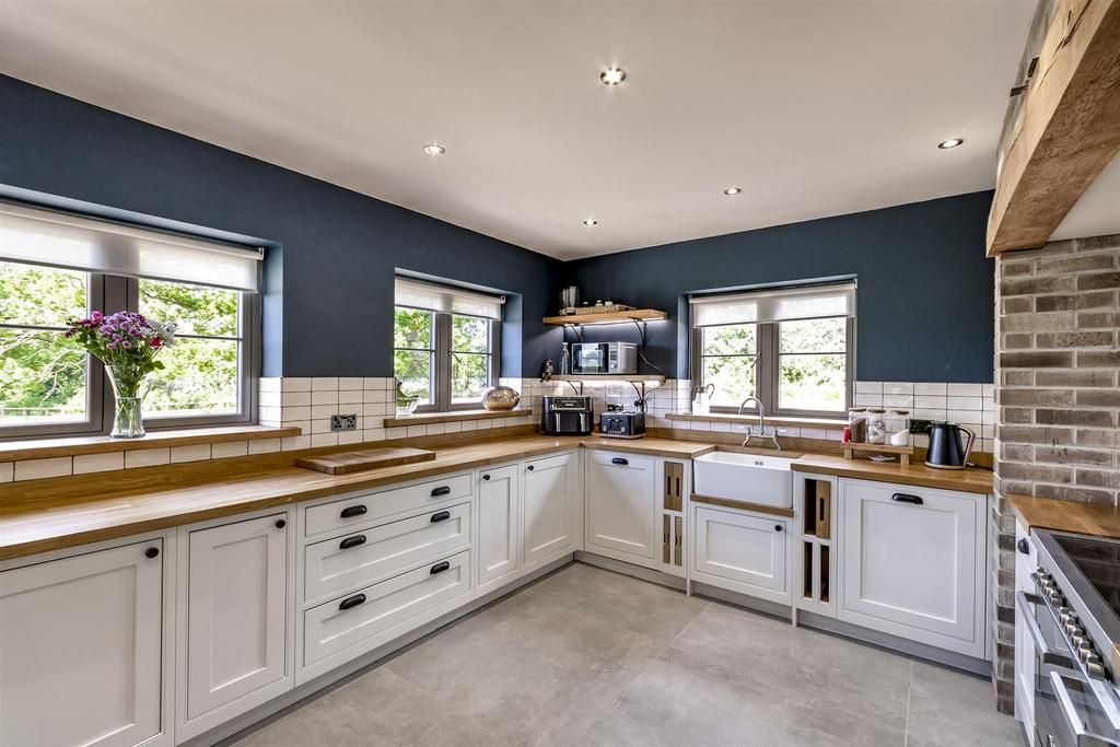 Breakfast Kitchen