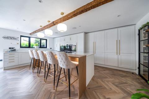 4 bedroom semi-detached house for sale, Maidenhead,  Berkshire,  SL6