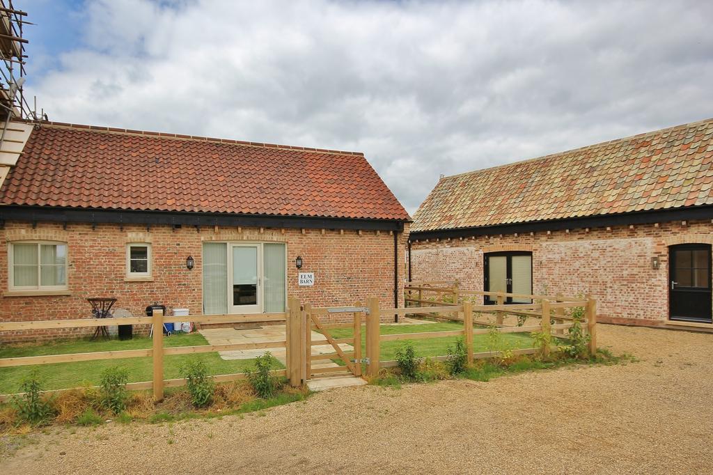 Elm Barn, Avenue Farm, Fenton, new front