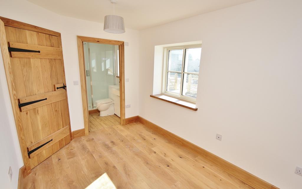 Elm Barn, Avenue Farm, Fenton, bed 1