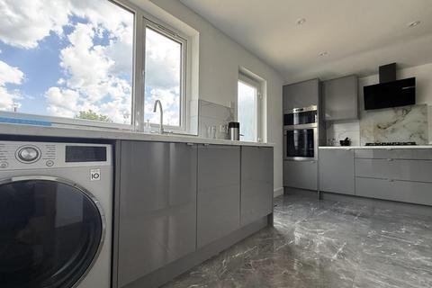 3 bedroom semi-detached house for sale, Shackerdale Road, Wigston LE18