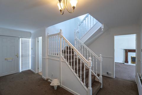 4 bedroom detached house to rent, Heyes Park, Hartford, Northwich, CW8
