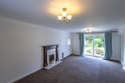 4 bedroom detached house to rent, Heyes Park, Hartford, Northwich, CW8