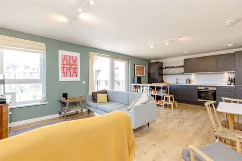 Flat 5, 4 Ropemaker Street, Edinburgh, EH6 7AN
