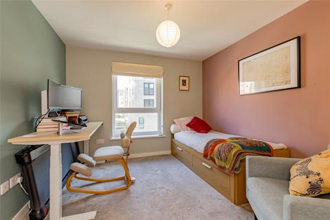 Flat 5, 4 Ropemaker Street, Edinburgh, EH6 7AN