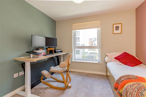 Flat 5, 4 Ropemaker Street, Edinburgh, EH6 7AN