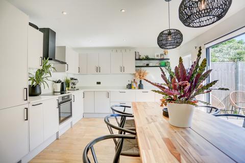 3 bedroom terraced house for sale, Denmark Road, Portslade, Portslade, BN41