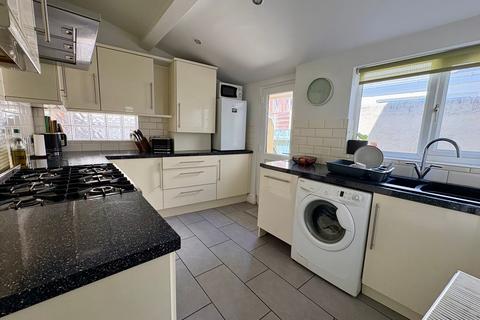 2 bedroom terraced house for sale, Ellacombe Church Road, Torquay, TQ1
