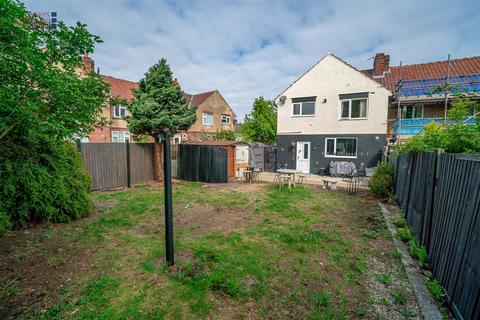 2 Shaw Road, Edlington, Doncaster, DN12 1BG
