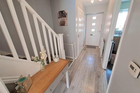 4 Heath Fields Way, Birmingham, B26 2UF