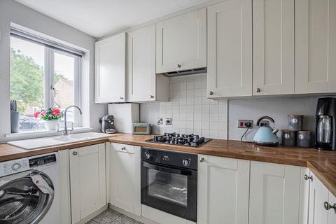 57 Bankside Close, Isleworth, TW7 7EW