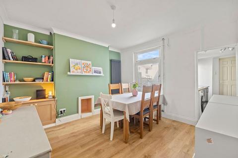 11 Castle Square, Mumbles, Swansea, SA3 4BJ