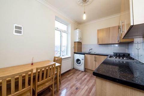 1 bedroom flat to rent, Uxbridge Road, Shepherds Bush, London, W12