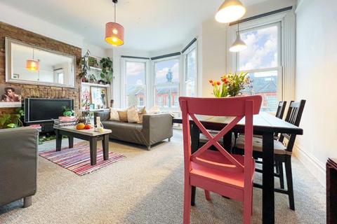 Bathurst Gardens, Kensal Rise , London, NW10