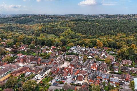undefined, Headley Road, Hindhead GU26