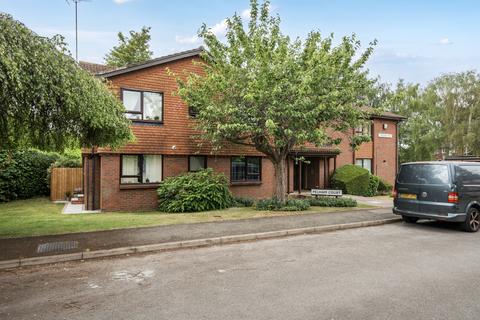 Studio for sale, BOOKHAM