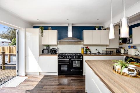 4 bedroom chalet for sale, Abbey Road, Sompting, Lancing