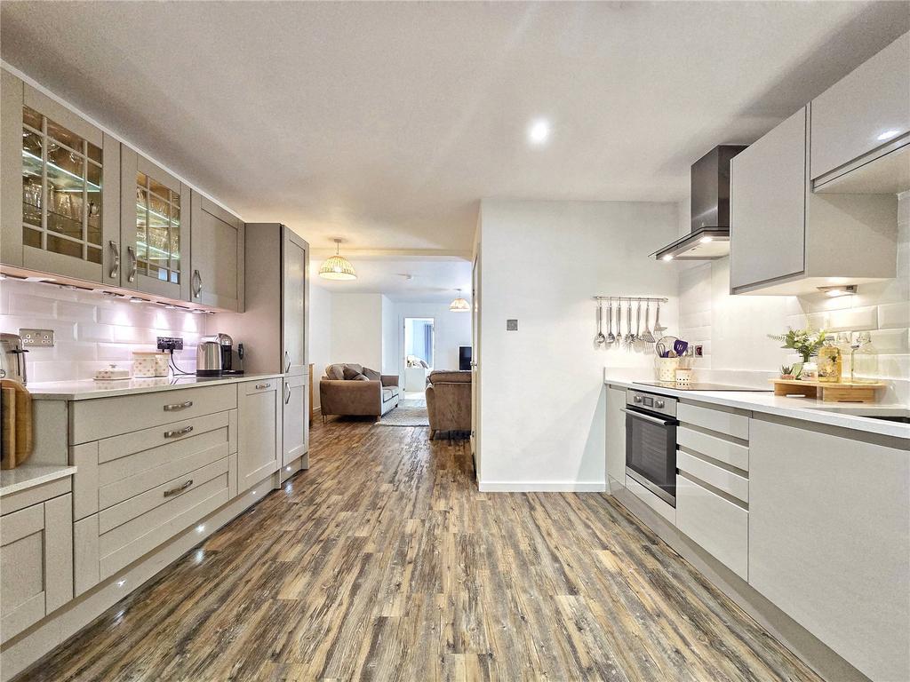 Semi Open Plan