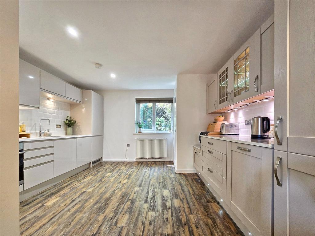 Spacious Kitchen