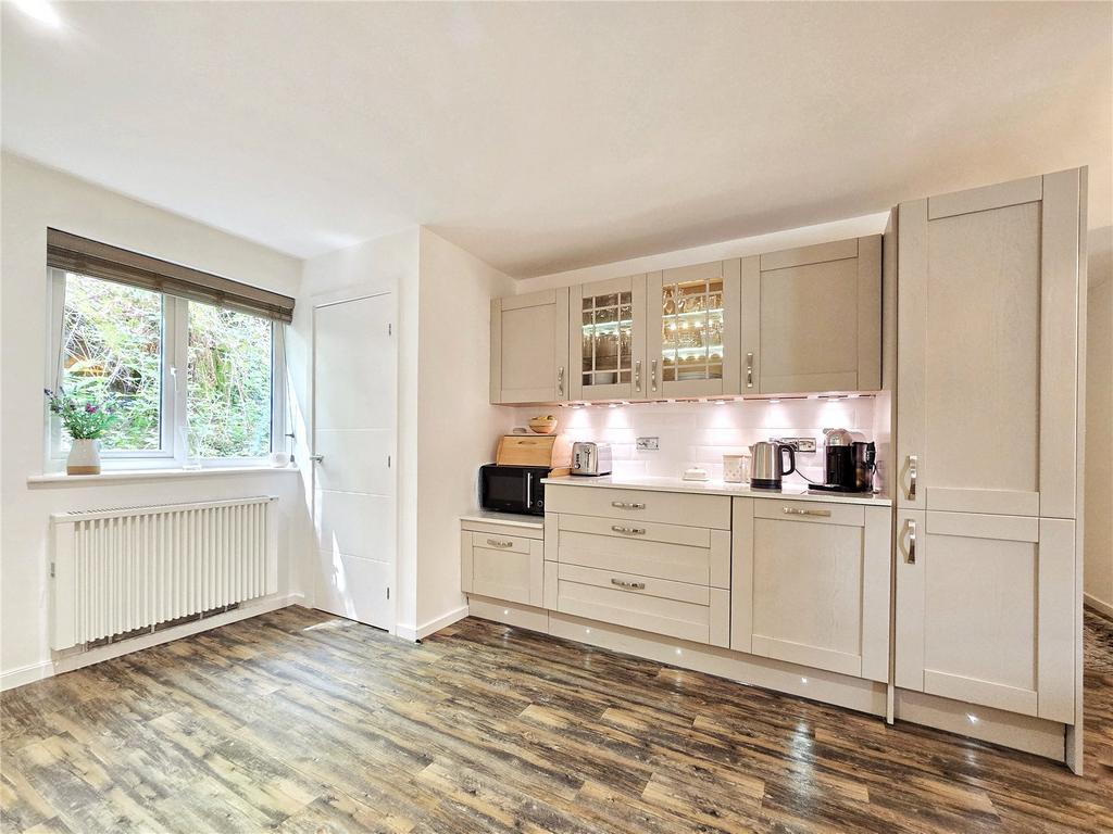 Bright Kitchen