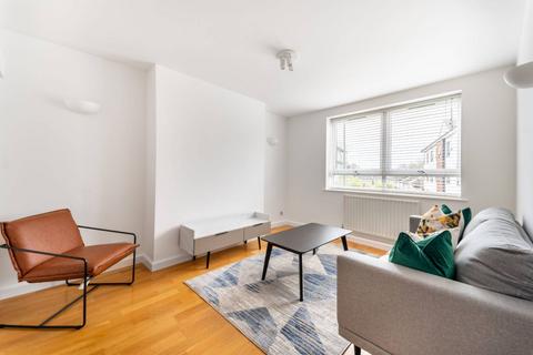 2 bedroom flat to rent, Kew Bridge Court, Chiswick, London, W4