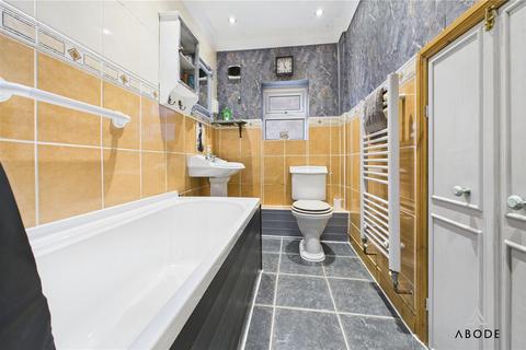 43 The Green, Kingsley, Stoke-on-trent, ST10 2AG