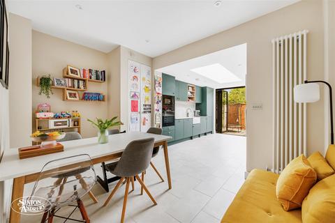 46 Ridley Avenue, London, W13 9XW