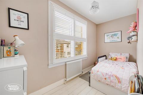46 Ridley Avenue, London, W13 9XW