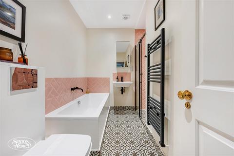 46 Ridley Avenue, London, W13 9XW