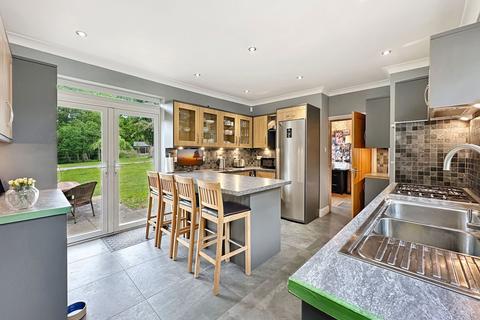 Deep Cover Clapgate, Stondon Massey, Brentwood, CM15 0LH
