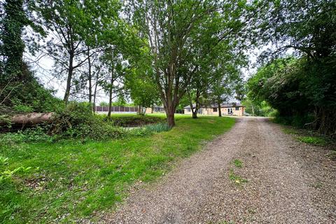 Deep Cover Clapgate, Stondon Massey, Brentwood, CM15 0LH