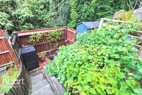 23 Hillside Close, Headley Down, Bordon, GU35 8BL