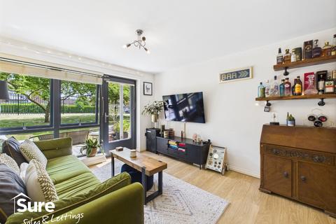 2 bedroom apartment to rent, Queensway, Hemel Hempstead, Hertfordshire, HP2 5WU