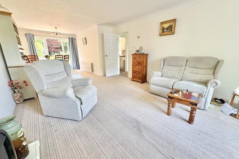 14 Burngate Road, Hamworthy, Poole, BH15 4HS