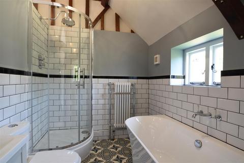 3 bedroom semi-detached house to rent, Islip Road, Bletchingdon