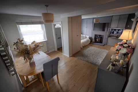 2 bedroom terraced house for sale, Apton Road, Bishops Stortford