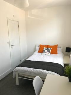1 bedroom in a house share to rent, Lancing Road, Sheffield S2