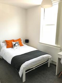 1 bedroom in a house share to rent, Lancing Road, Sheffield S2