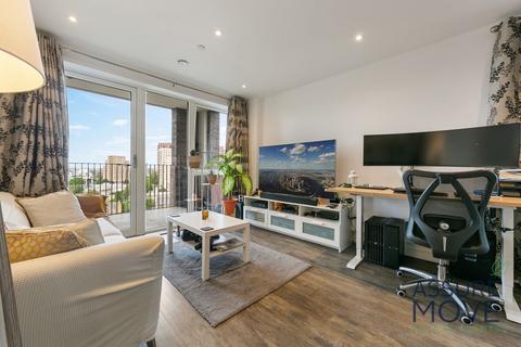 2 bedroom flat to rent, Drydock Square, Teal Point, IG11