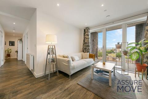 2 bedroom flat to rent, Drydock Square, Teal Point, IG11