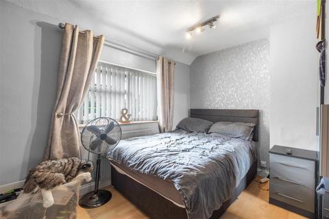 37 Anne Crescent, Evesham, WR11 1HZ
