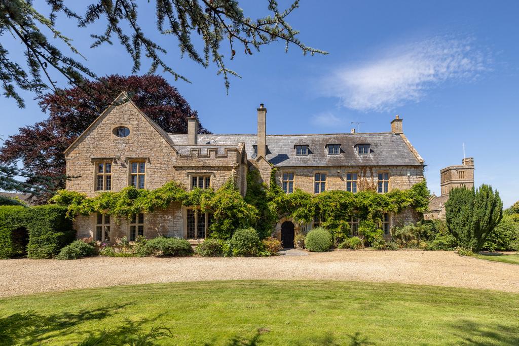 Tintinhull Court