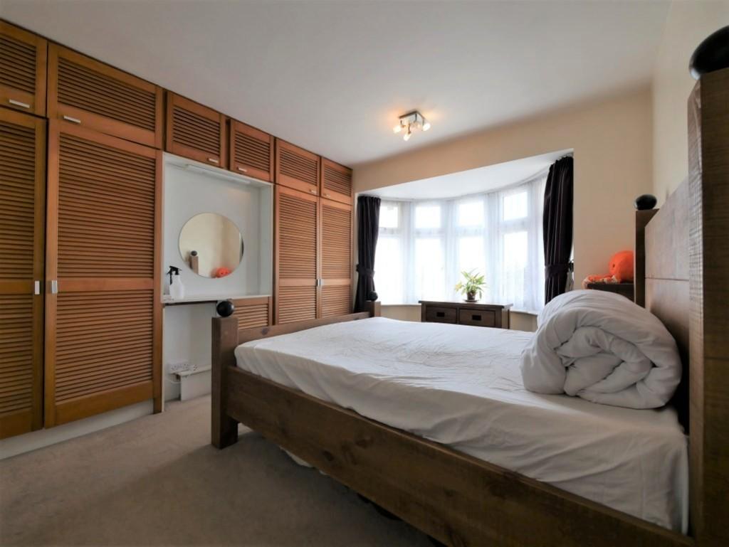 Bedroom1 1