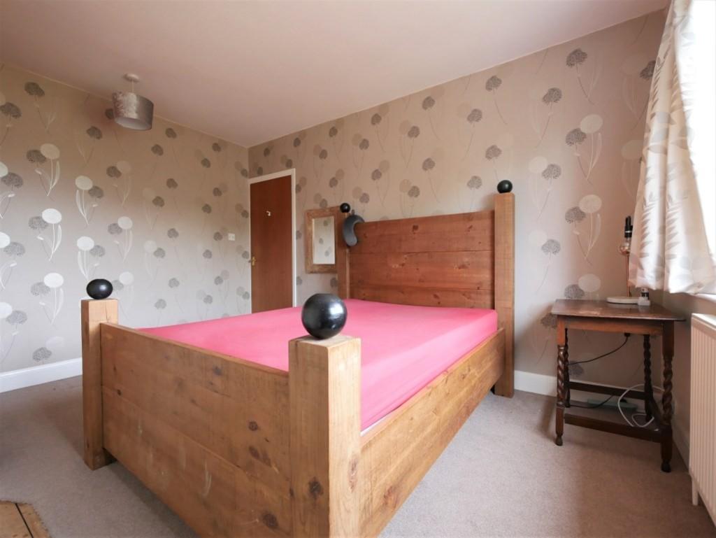 Bedroom2 2